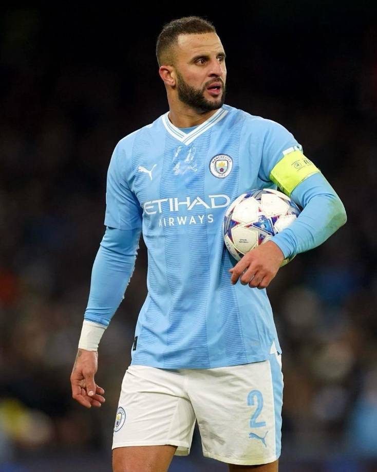 Kyle Walker, confesó este lunes lo arrepentido que estaba por ciertas decisiones que tomó en su vida privada, relacionadas a su ex esposa y a la amante con la que tuvo otros dos hijos.