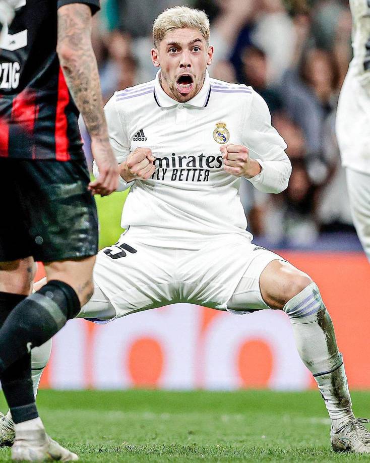 Cuando fichó por el conjunto blanco, un informe médico casi le derrumba el traspaso. “Está casi desnutrido, no puede firmar, su físico no va aguantar”. Al final terminaron pagando 5 millones por el futbolista.