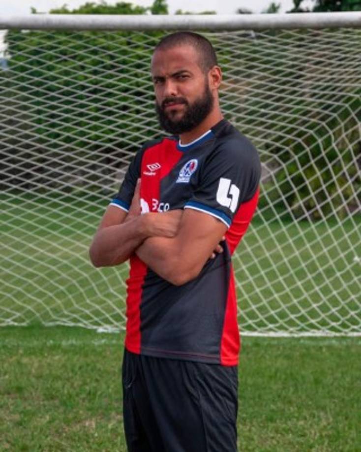 La tercera camiseta del Olimpia ha sorprendido a muchos.