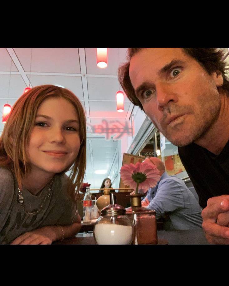 Pero la convivencia de hoy es muy distinta. Ya no comparten habitación desde hace algún tiempo, un dato que ella misma reveló en el programa de entrevistas de Jeff Lewis. 