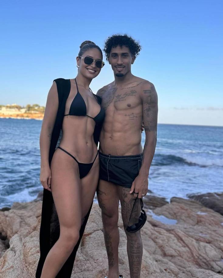 “Seamos dos locos en la gringa, entiendo si nadie nos entiende...”, escribió Natalia comentado las fotos.