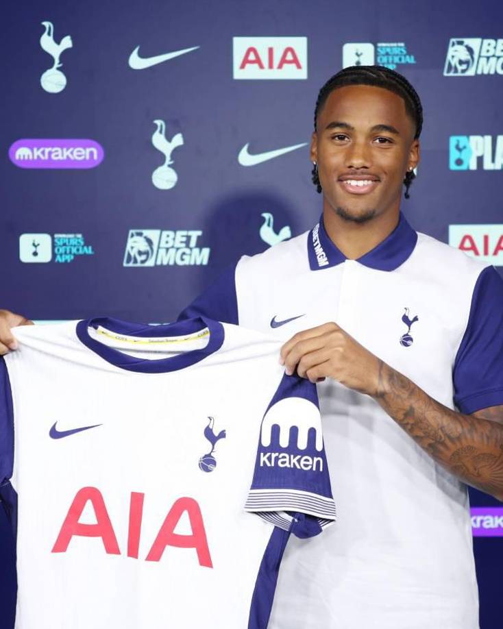 OFICIAL / Wilson Odobert, exdelantero del PSG, firma con el Tottenham. Llega procedente del Burnley por 37 millones de euros.