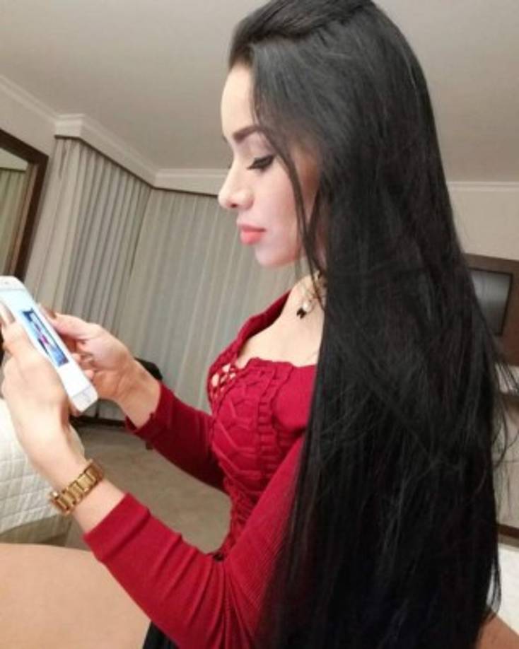 Por el acoso de los hombres ella trata de ser lo más honesta para evitar cualquier tipo de conducta que le afecte su persona.