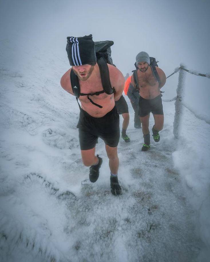 Ahora ha mostrado su cambio radical en su vida, desde el temoprano retiro a los 29 años y así fue captado disfrutando de su nueva faceta alejado del fútbol.