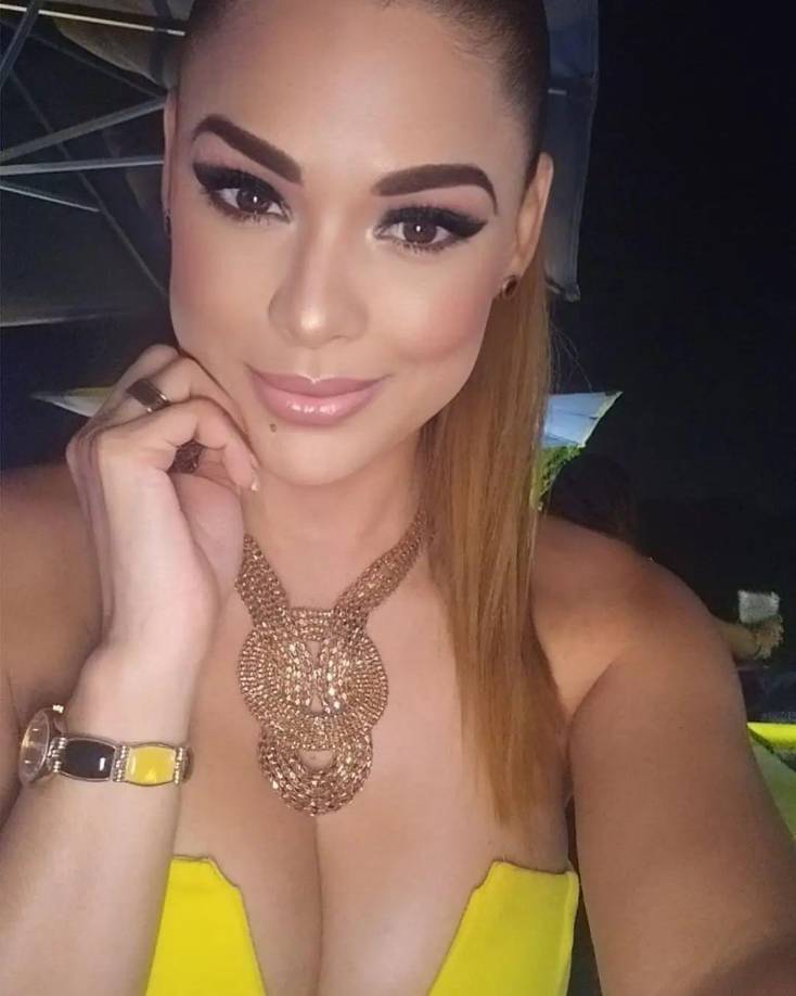 Además de demostrar que su gran figura es gracias a los hábitos alimenticios y al ejercicio se ha convertido en una verdadera inspiración para sus pacientes.