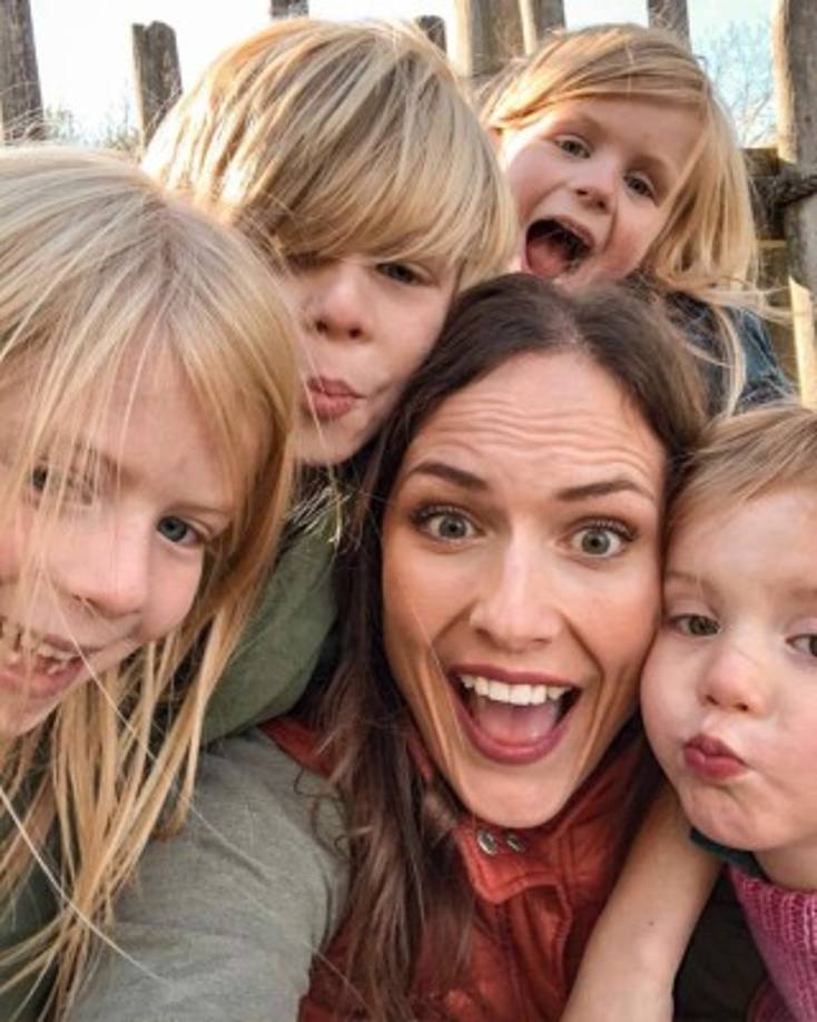 Familiares y amigos recaudan fondos en una página de GoFundMe para la educación de los hijos de Emily y Joe.