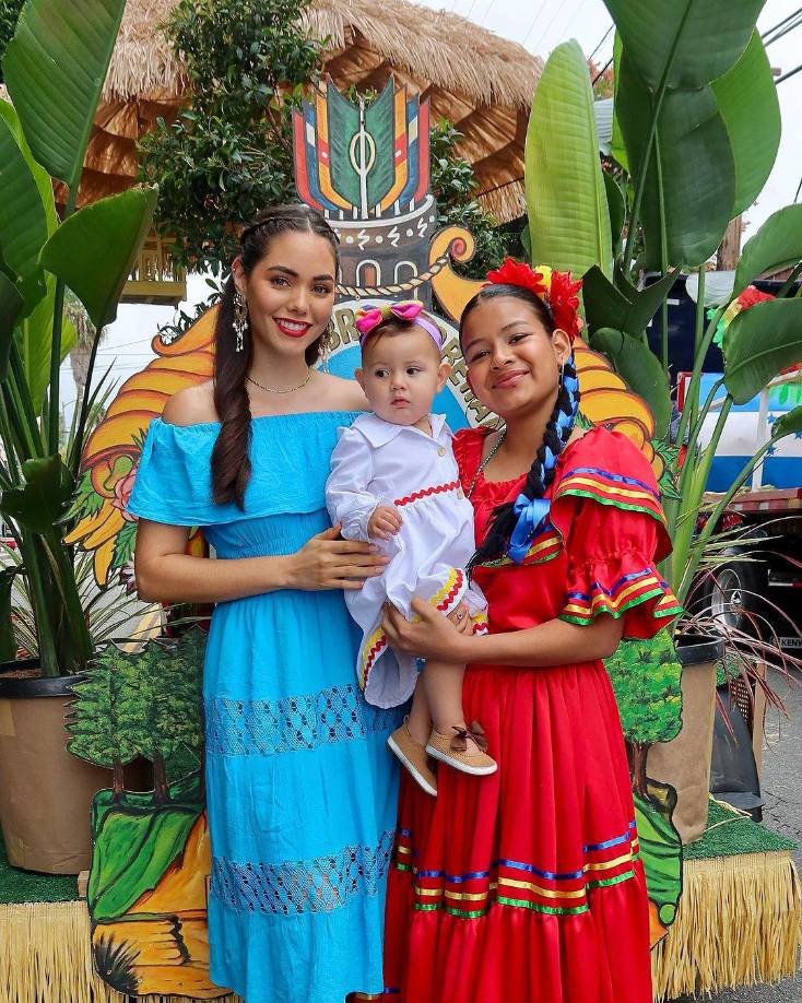 ”En mis redes sociales me dicen que debo participar en un Miss Universo y todo eso me motiva, pero debo prepararme para no solo ir a participar porque soy bonita, es porque hay más por hacer para representar y ganar la corona, sí estoy en preparación, pero veremos que pasa”, reveló.