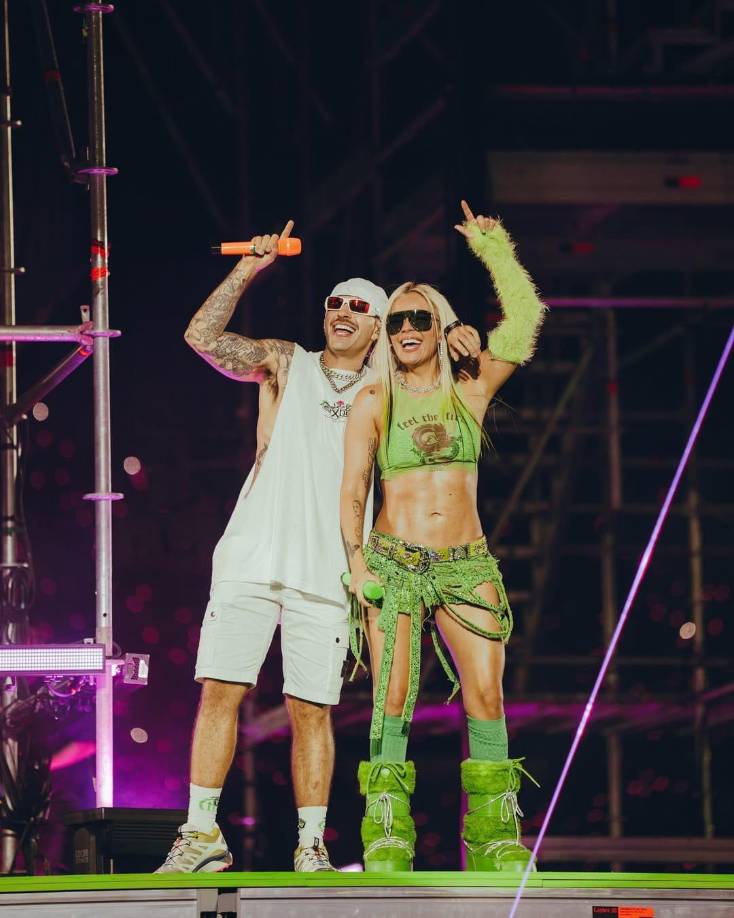 “Felicitaciones por tu éxito, pero más por esto que tienes aquí, ese corazoncito con el que has sabido manejar este éxito con demasiada sabiduría y humildad. Te lo mereces todo. Es el ídolo que cualquier persona se moriría por conocer, te amo”, agregó.