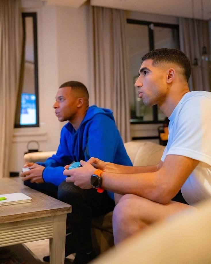 Sin embargo, la reunión no fue como se esperaba ya que en las últimas horas se difundió una foto en redes sociales de la intimidad de la reunión que trajo polémica y preocupación a todos los merengues.