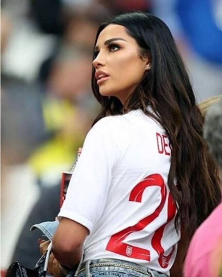 Antes del Mundial, Dele Alli se había visto envuelto en un escándalo en Inglaterra como consecuencia de un video sexual que trascendió en las redes sociales en el que se ve al jugador junto a una mujer que, según informaron medios, no sería otra que su novia, la modelo Ruby Mae.