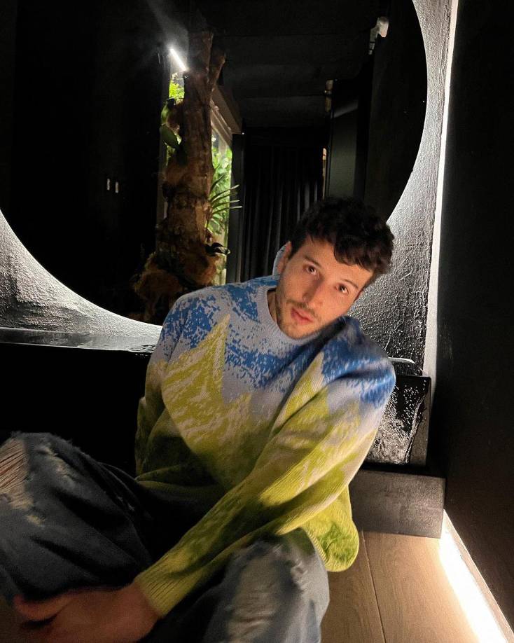 La organización anunció este lunes la lista completa de los nominados para las 39 categorías de su edición número 35, que encabeza con 10 reconocimientos el colombiano Sebastián Yatra.