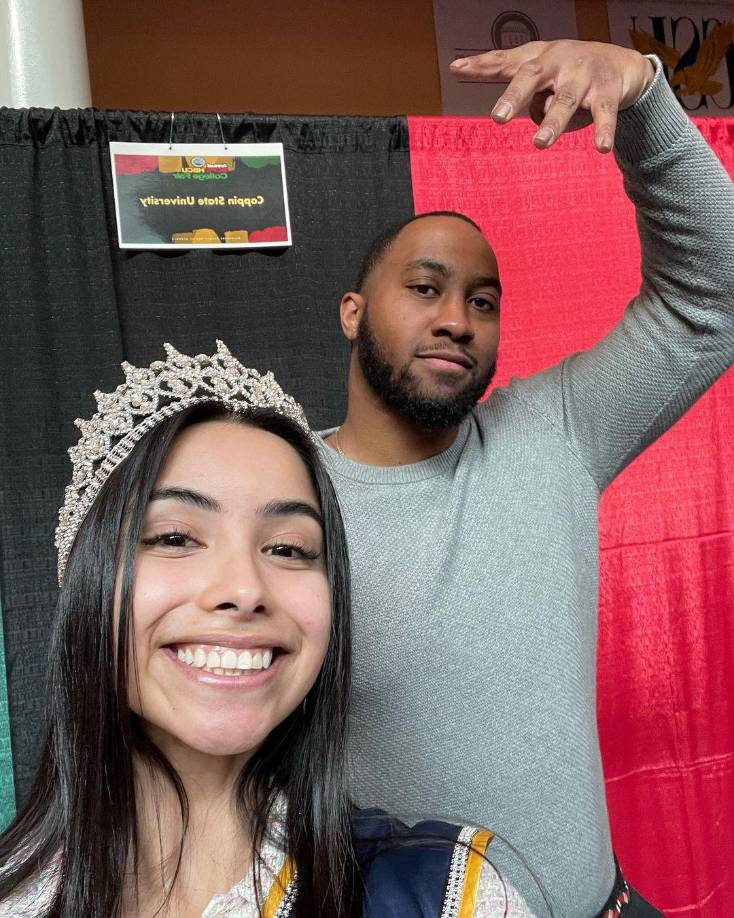 Perez, que cumplió 23 años este sábado, señaló que la reacción en línea se intensificó cuando algunos comentarios se tornaron vulgares, y otros incluso sugirieron que se hiciera daño.