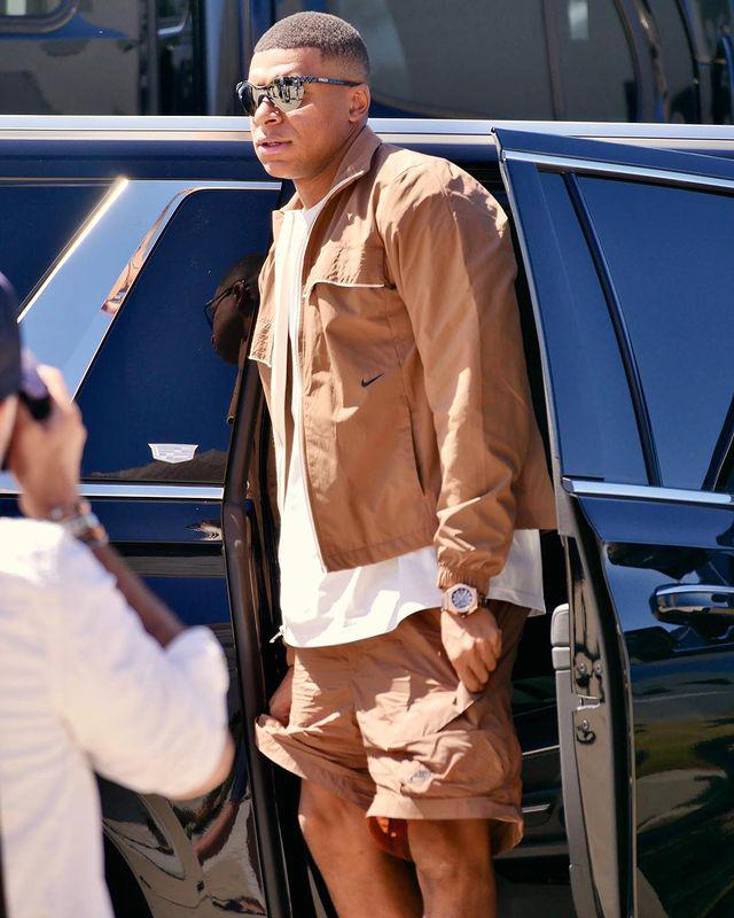 El futbolista francés mantiene alejada su vida privada de los reflectores, por eso apenas se tienen datos sobre las mujeres que han tenido importancia más allá de rumores y especulaciones.