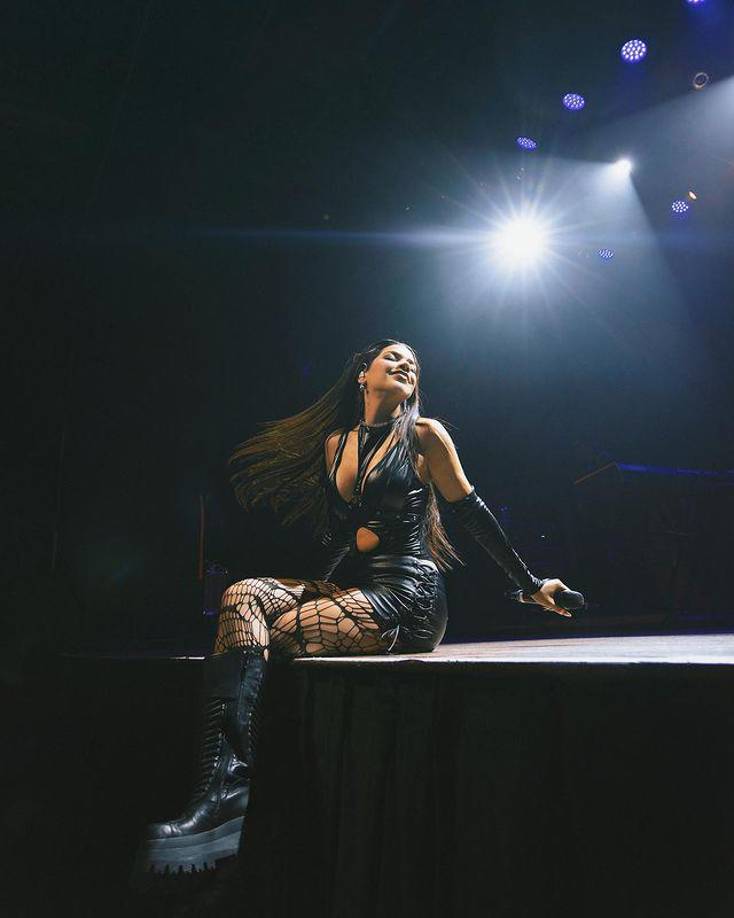 En 2018, lanzó su primera canción “Por siempre” y el tema que se viralizó este año en varias plataformas “Malas decisiones”. 