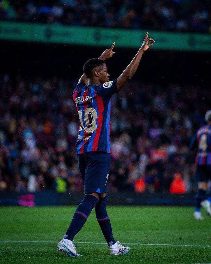 Varios clubes de la Premier League han mostrado interés en tener en sus filas al delantero, quien sería parte esencial para liberar la masa salarial.