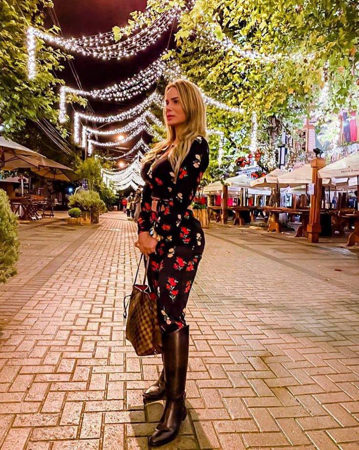 La noticia de su fallecimiento se difundió rápidamente, dejando a su familia devastada y a su comunidad en línea de luto.