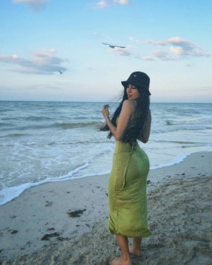 ”Me aplastó un camión cuando tenía 16 años”, comenzó diciendo Ana Fer. Frase que sorprendió al entrevistador, quien respondió con un atónito: “¡¿cómo?!”.