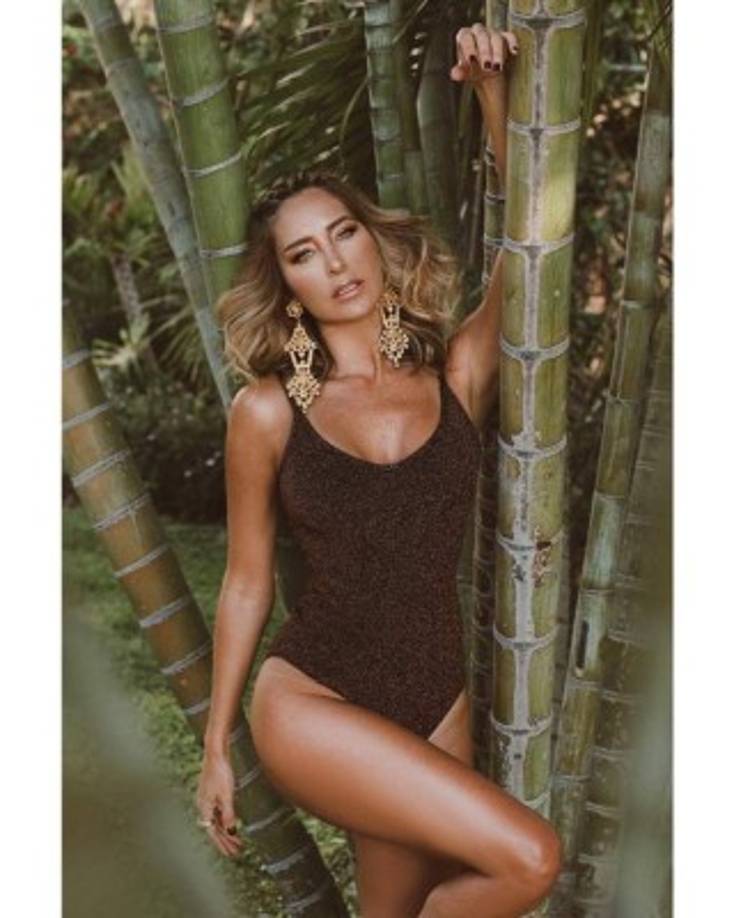 A sus 37 años, Geraldine Bazán sigue arrancando suspiros gracias a su belleza. La actriz cuenta con 4.8 millones de seguidores en Instagram.