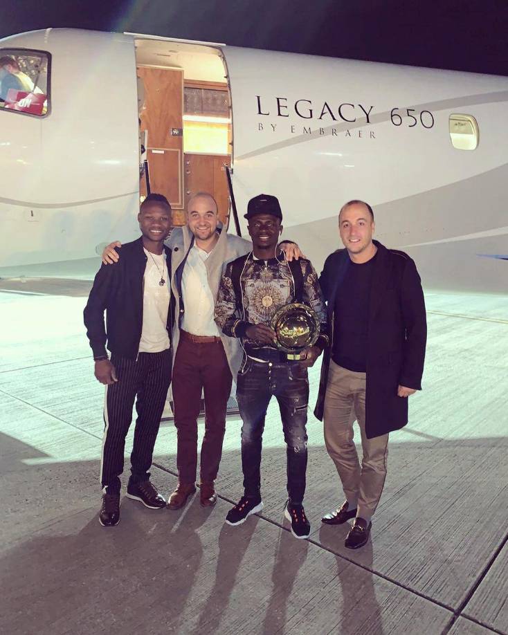 Asi mismo ambos estuvieronen la última gala del Balón de Oro Africano, en la que el fichaje estrella del Bayern de Múnich se llevo la presea.