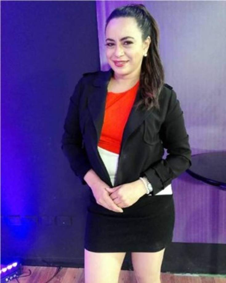 La periodista deportiva Kenia Torres, pareja sentimental de 'Kike' Lanza, también fue invitada a la boda.