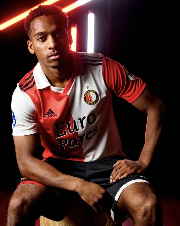 OFICIAL: El mediocampista neerlandés Quinten Timber es nuevo jugador del Feyenoord a cambio de €8.5 millones. Llega procedente del Utrecht y se suma al proyecto de los de Rotterdam.