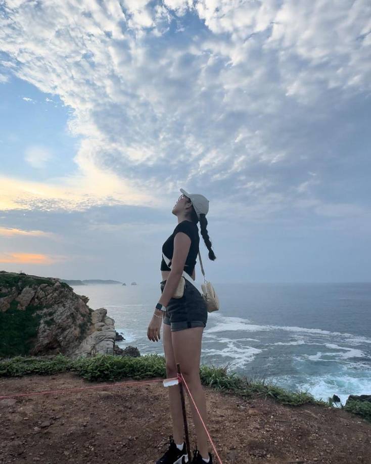 En una de sus últimas publicaciones en redes, realizada el 9 de agosto, Ariatna compartió una frase que reflejaba su amor por los animales: “Me da risa cuando me dicen no humanices a tu perrito, cuando él fue quien me humanizó a mí”, dejando claro lo importante que eran sus mascotas para ella.