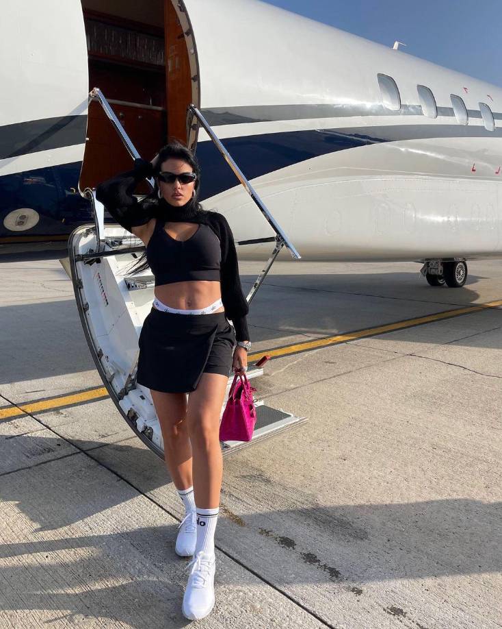 Todo parecía indicar que en principio no tendría tanto impedimento para acudir con sus hijos al evento familiar, sin embargo,al final no fue así.