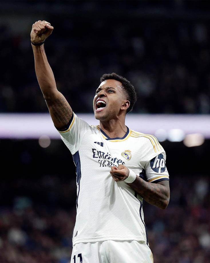 Rodrygo Goes - El brasileño, en el punto de mira en los últimos días, partirá de titular, tiene todo el apoyo de Carlo Ancelotti. Quiere reivindicarse.