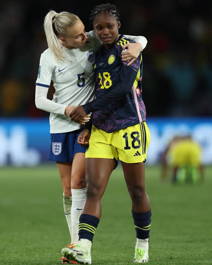 Sin embargo, del otro lado de la moneda se encontraban las colombianas que le ponían fin a su camino en la Copa del Mundo. 