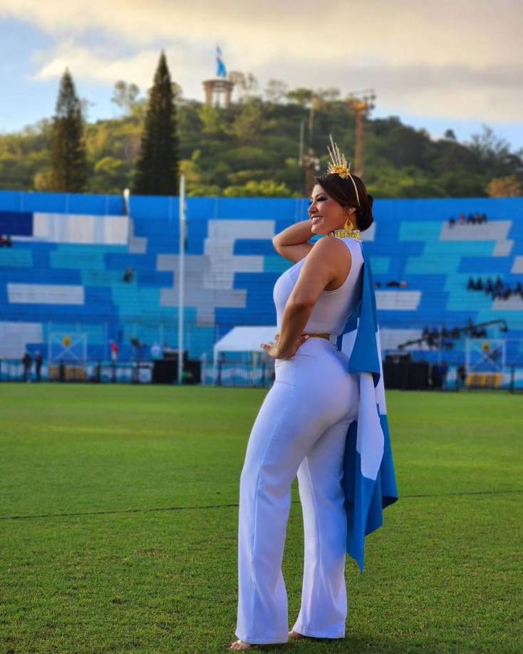 Milagro Flores fue sensación durante las celebraciones del Día de Independencia de Honduras.