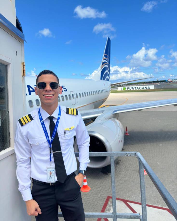 Con esfuerzo y dedicación, Moradel alcanzó este sueño tras años de preparación.