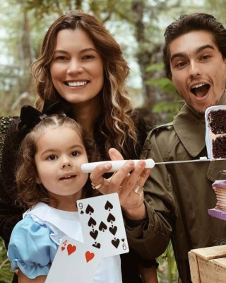 “Mi hijo fue violentando siendo menor de edad. “Yo te diría en este caso que mi hijo fue violentado, tenía 17 años y abusaron de él. Entonces, ¿Dónde está la igualdad y la equidad?”, fueron las palabras que expresó Sergio Mayer durante una entrevista.