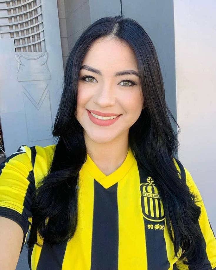 #TodosConIris es el hashtag que se está viralizando en las redes sociales.