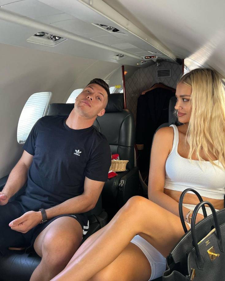 Sofija Milosevic es la bella chica de Luka Jovic. La chica también ha sido involucrada en el escándalo.