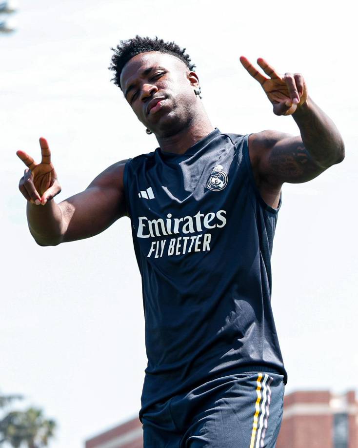 Atacantes: En la alineación no podía faltar Vinicius, una de las piezas claves del equipo que dirige Carlo Ancelotti.