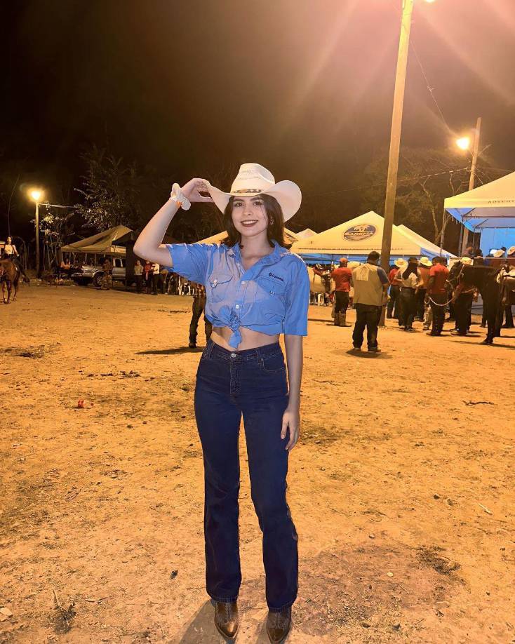 La joven tiene 20 años de edad. Nació el 1 de noviembre de 2003.