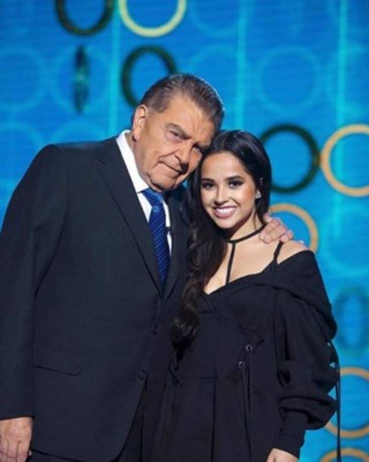 <br/>“Lo sigo siendo (un trabajólico), pero tengo tiempos que antes no tenía, para almorzar, ir al médico, al sastre”, cuenta el conductor, quien al día siguiente de su regreso a Santiago, luego de tomarse las que dice fueron sus vacaciones más extensas en años, revoluciona a garzones y comensales de un restorán de El Golf. <br/><br/>