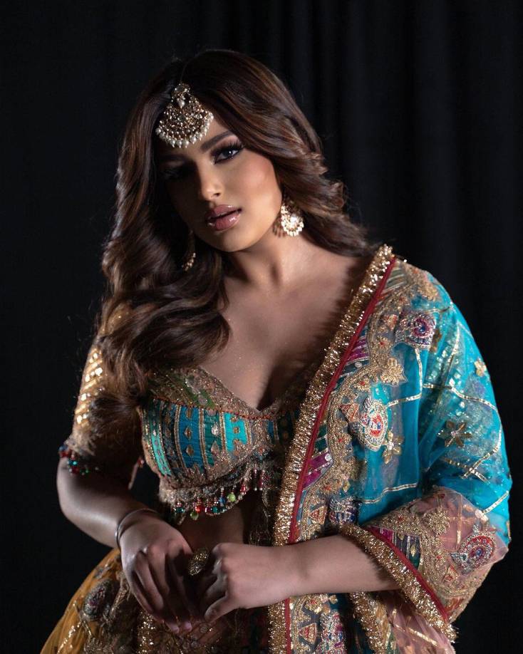 A principios de 2022, Sandhu reveló que estaba luchando contra la enfermedad celíaca. La enfermedad es la respuesta del sistema inmunológico al consumo de gluten, una proteína que se encuentra en el trigo, la cebada y el centeno, según la Clínica Mayo.