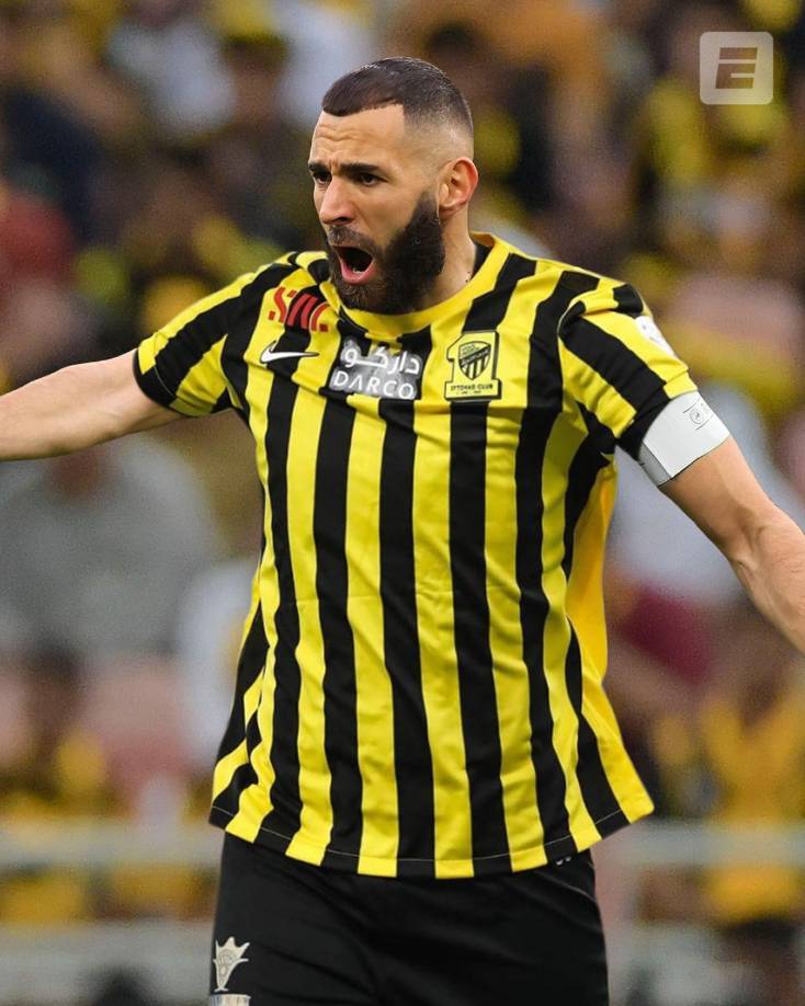 Karim Benzema se marcha al Al Ittihad de Arabia Saudita. El delantero francés ha aceptado finalmente la astronómica oferta llegada del país árabe y abandona el Real Madrid después de 14 temporadas en el Casa Blanca. El galo ganará 200 millones de euros por dos temporadas y existe la posibilidad de alargar el contrato con una tercera opcional. Un ofrecimiento que a sus 35 años parecía difícilmente rechazable.