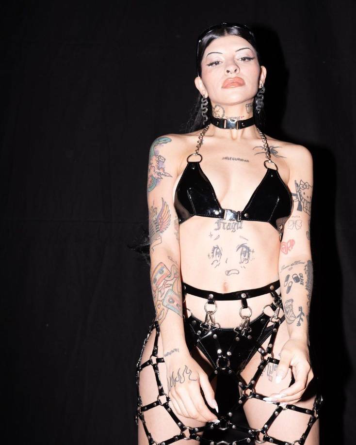 El evento de música que año con año se realiza en Estados Unidos, se destaca por reunir a artistas de habla hispana, especialmente de géneros como el rock, pop, música romántica y regional mexicano, para deleite del público. Su próxima edición será en abril del 2025. 