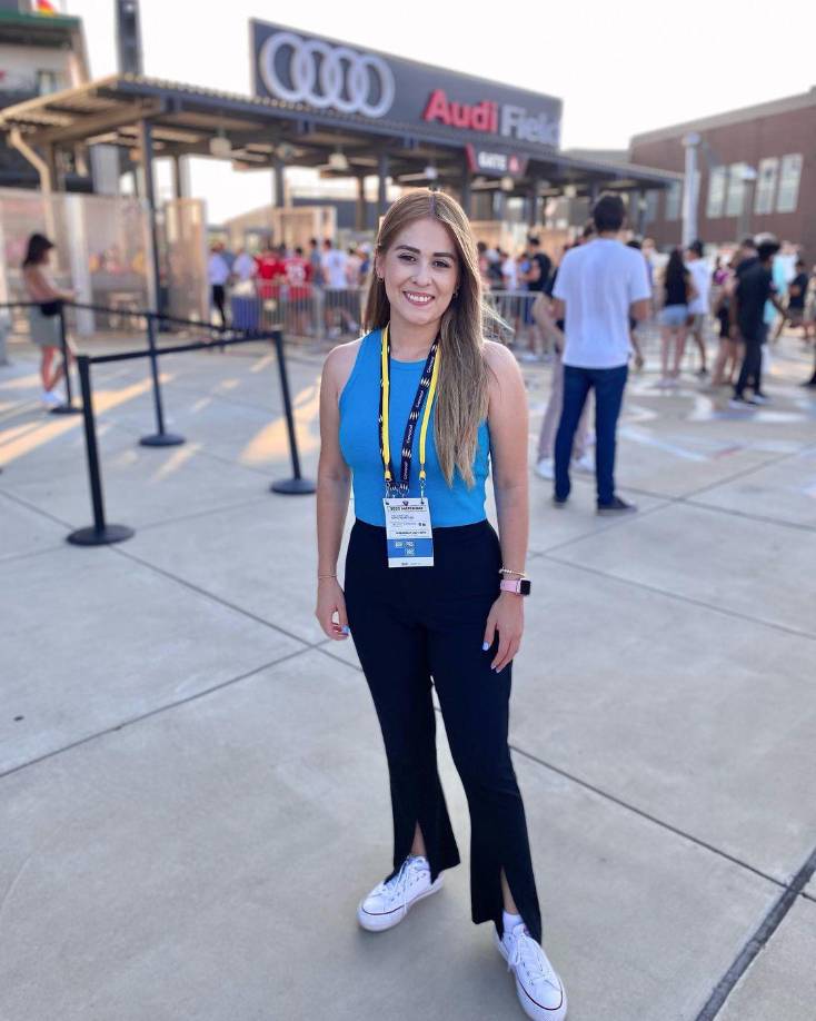 Como una “gran experiencia, define Karla su presencia en el amistoso.