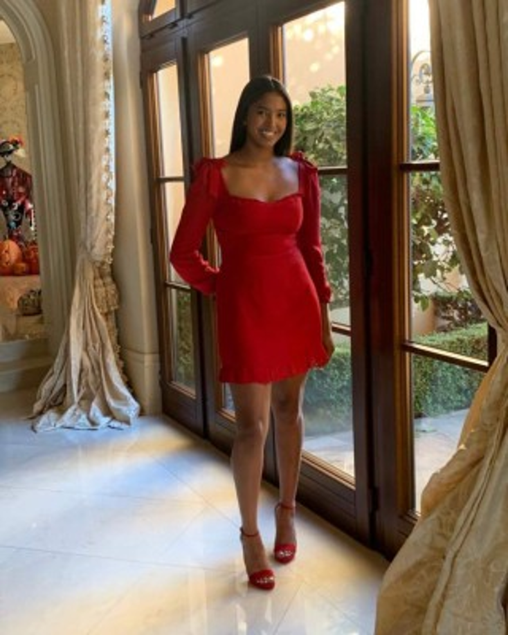 Natalia Diamante Bryant, la hija mayor de Kobe Bryant, ella tuvo la dicha de celebrar su cumpleaños número 17 junto a su padre y pequeña hermana Gigi que ahora dejan desconsolados a una familia, y lamentando su muerte al mundo. <br/>