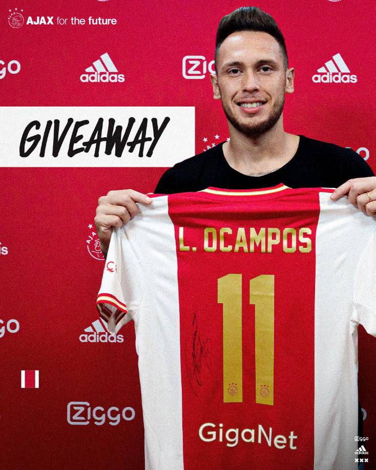 El extremo izquierdo argentino Lucas Ocampos ha sido cedido una temporada por el Sevilla al Ajax, anunciaron los dos clubes.