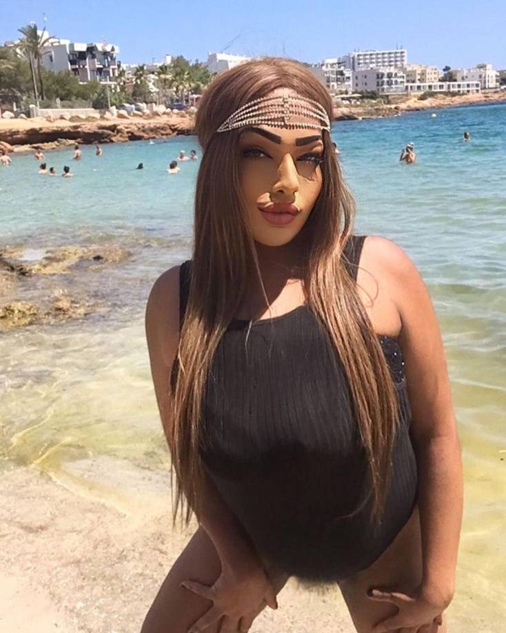 En sus historias, Guendalina respondió acerca de la falta de casamiento con Icardi, explicando que a el jugador con “esa fama” le resultó muy difícil aceptar que ella es transexual. “<b>Es muy difícil, es una situación que hoy no voy a hablar”</b>, sentenció