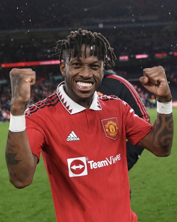 El Manchester United ha llegado a un acuerdo con el Fenerbahce por la venta de Fred. Informa Fabrizio Romano que el traspaso fue de 10 millones de euros.