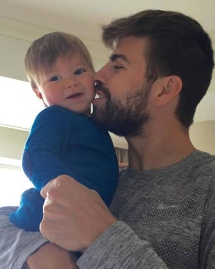 Piqué también ama compartir con sus hijos.