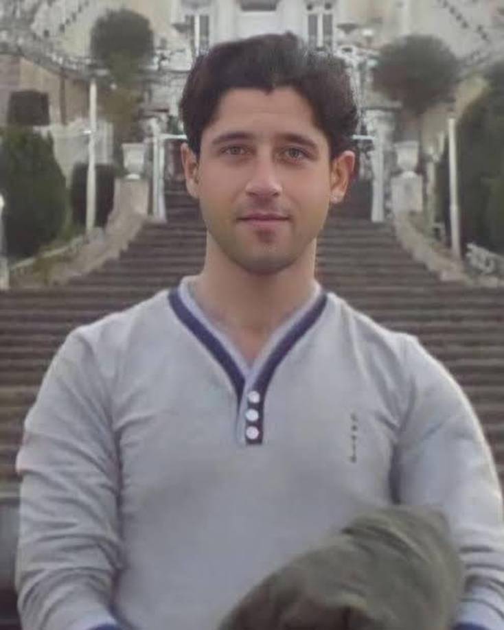 Los dos jóvenes de 22 y 20 años respectivamente participaron junto con otros <b>alborotadores en los disturbios de Karaj,</b> ciudad cercana a Teherán, a principios de noviembre, intentaron cortar la autopista Karaj-Qazvin