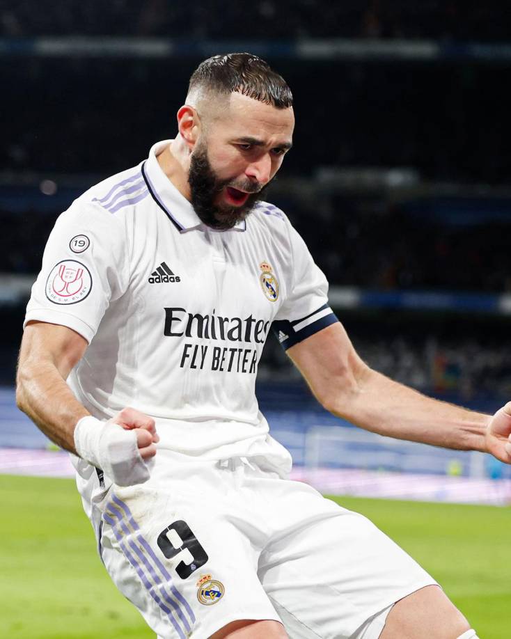 La celebración de Karim Benzema tras marcar el gol de la remontada 2-1 ante Atlético.