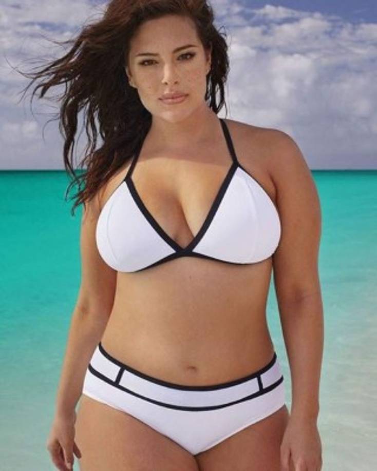 El reconocido especial de vestidos de baño de la revista Sports Illustrated tiene una novedad muy interesante para su edición del 2016, ya que incluyó a Ashley Graham dentro de la esperada edición.