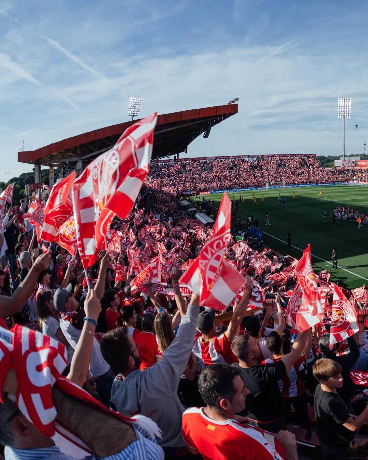 El estadio Montilivi se prepara para recibir los partidos de la Champions League.